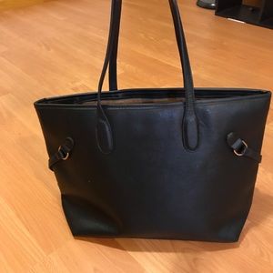 Large leather tote